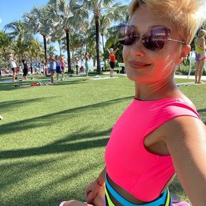 Visit sheisunpredictable.com